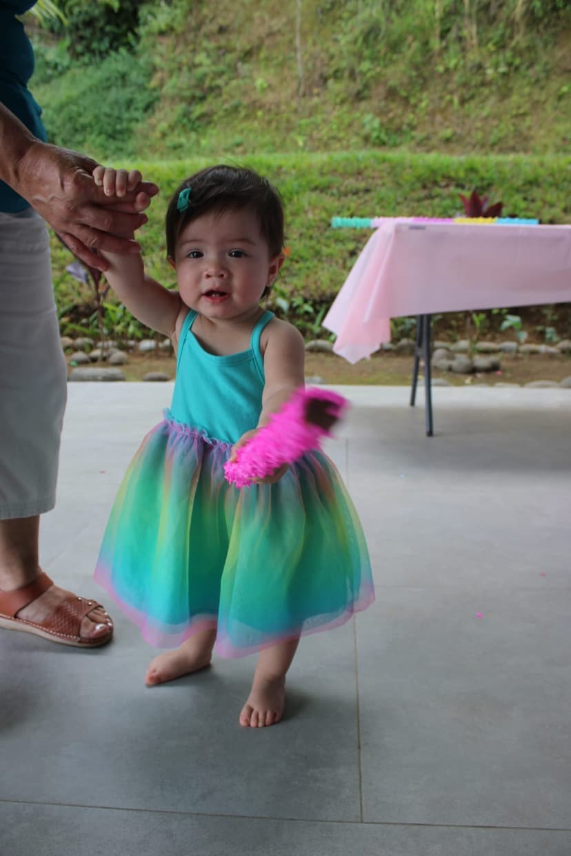 Media b84986de-0d31-42f6-95d5-744309f9fdf5